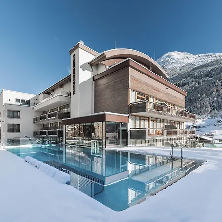 Bergland Design- Und Wellnesshotel Ξενοδοχείο Ζόλντεν