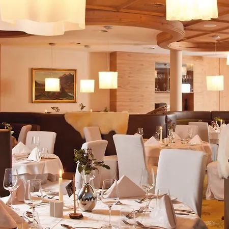 Bergland Design- Und Wellnesshotel ホテル