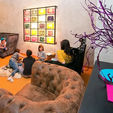 ホテル Bergland Design- Und Wellnesshotel ゼルデン