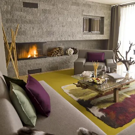 Bergland Design- Und Wellnesshotel זולדן