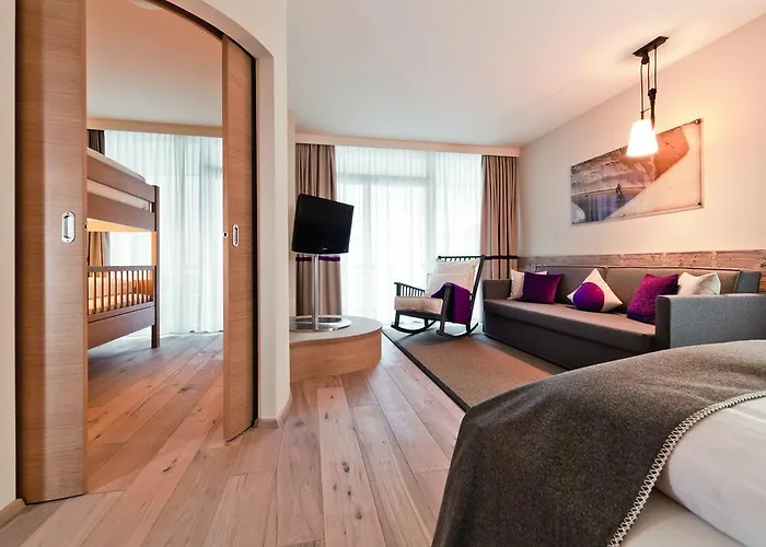 Bergland Design- Und Wellnesshotel Отель