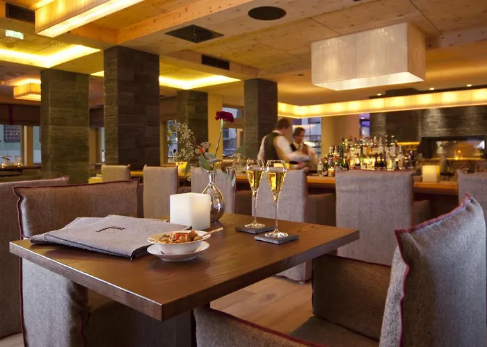 호텔 Bergland Design- Und Wellnesshotel 솔덴