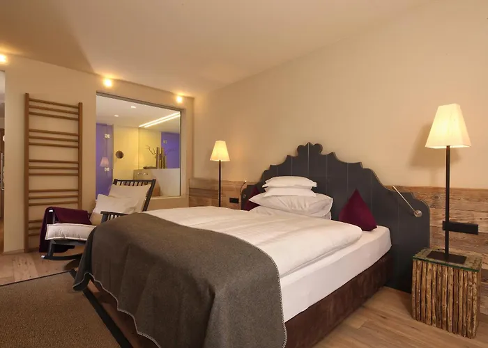 Hotel Bergland Design- Und Wellnesshotel